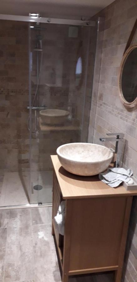 Logement Independant Au Calme Proche Toutes Commodites Et Transports ル·カネ エクステリア 写真