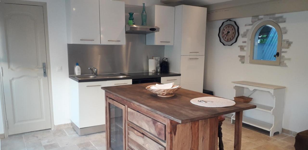 Logement Independant Au Calme Proche Toutes Commodites Et Transports ル·カネ エクステリア 写真